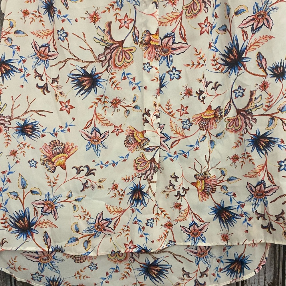 ☀️Chiffon Flower Tank - Picture 4 of 4